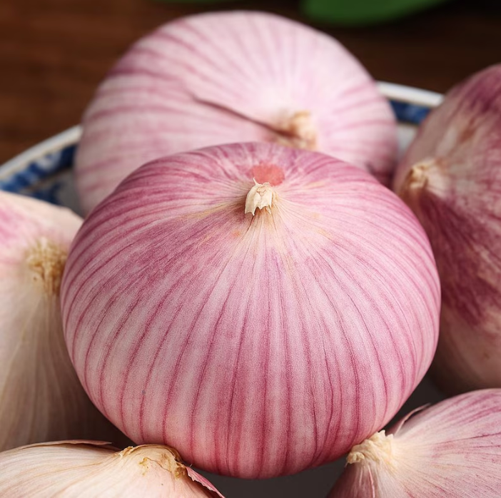 Garlic seeds - Pack of 20 + Free Plant Growth Serum